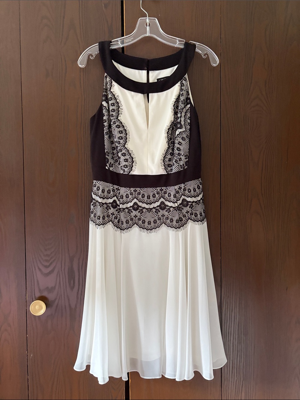 Jax Black and White Lace Trim Midi Cocktail Dress. Size 8